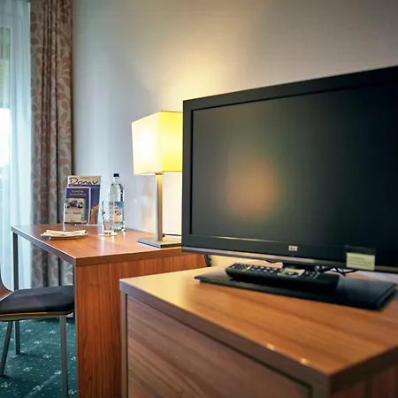 Lindenhof Hotel 3*