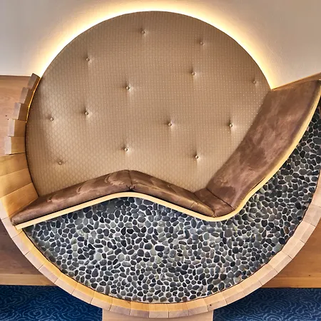 Hotel Lindenhof 3*