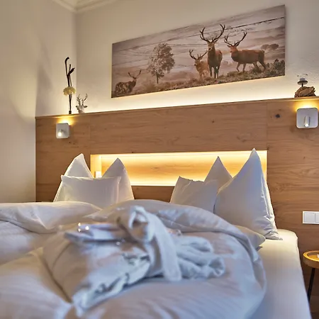 Lindenhof 3*