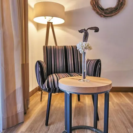 Lindenhof 3*