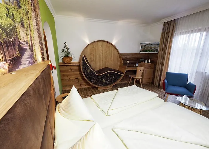 Lindenhof Hotel 3*