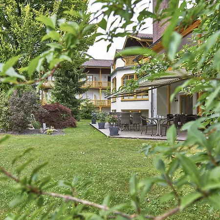 Lindenhof 3*